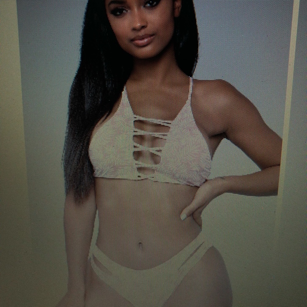 Bathing suit - Picture 2 of 2
